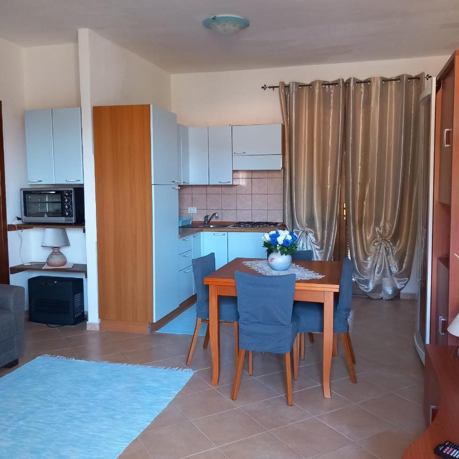 Pasiga - Private Jacuzzi - Apartment Telti Luaran gambar