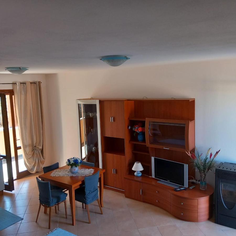 Pasiga - Private Jacuzzi - Apartment Telti Luaran gambar