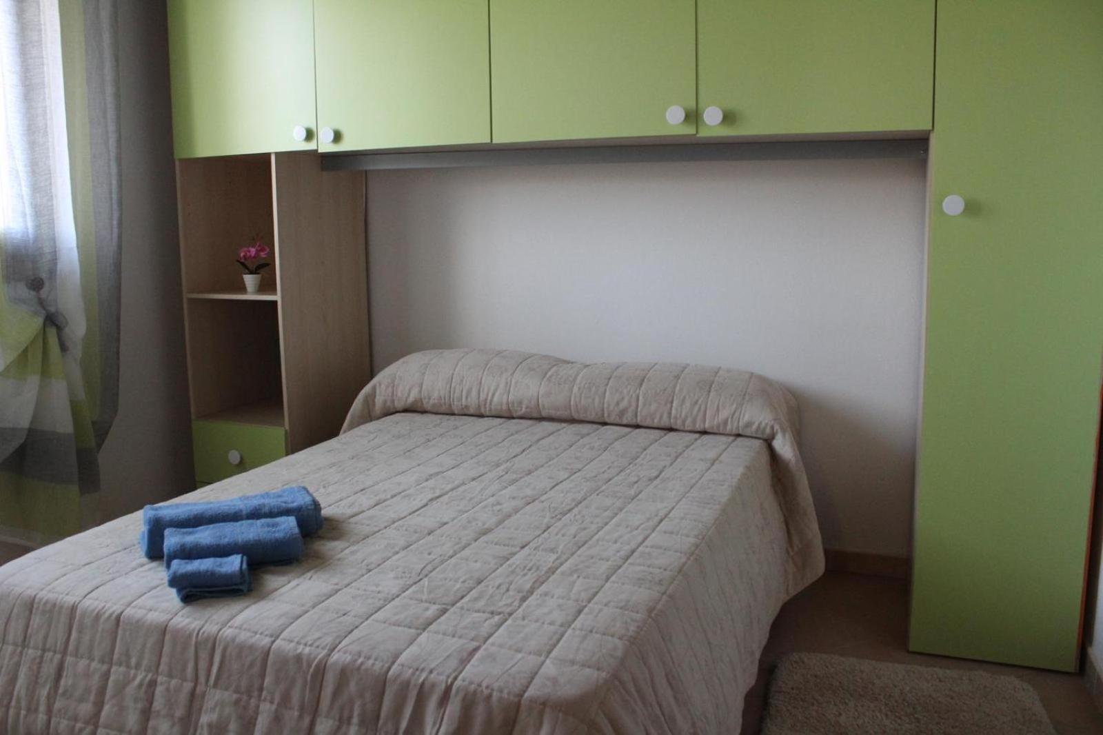 Pasiga - Private Jacuzzi - Apartment Telti Luaran gambar