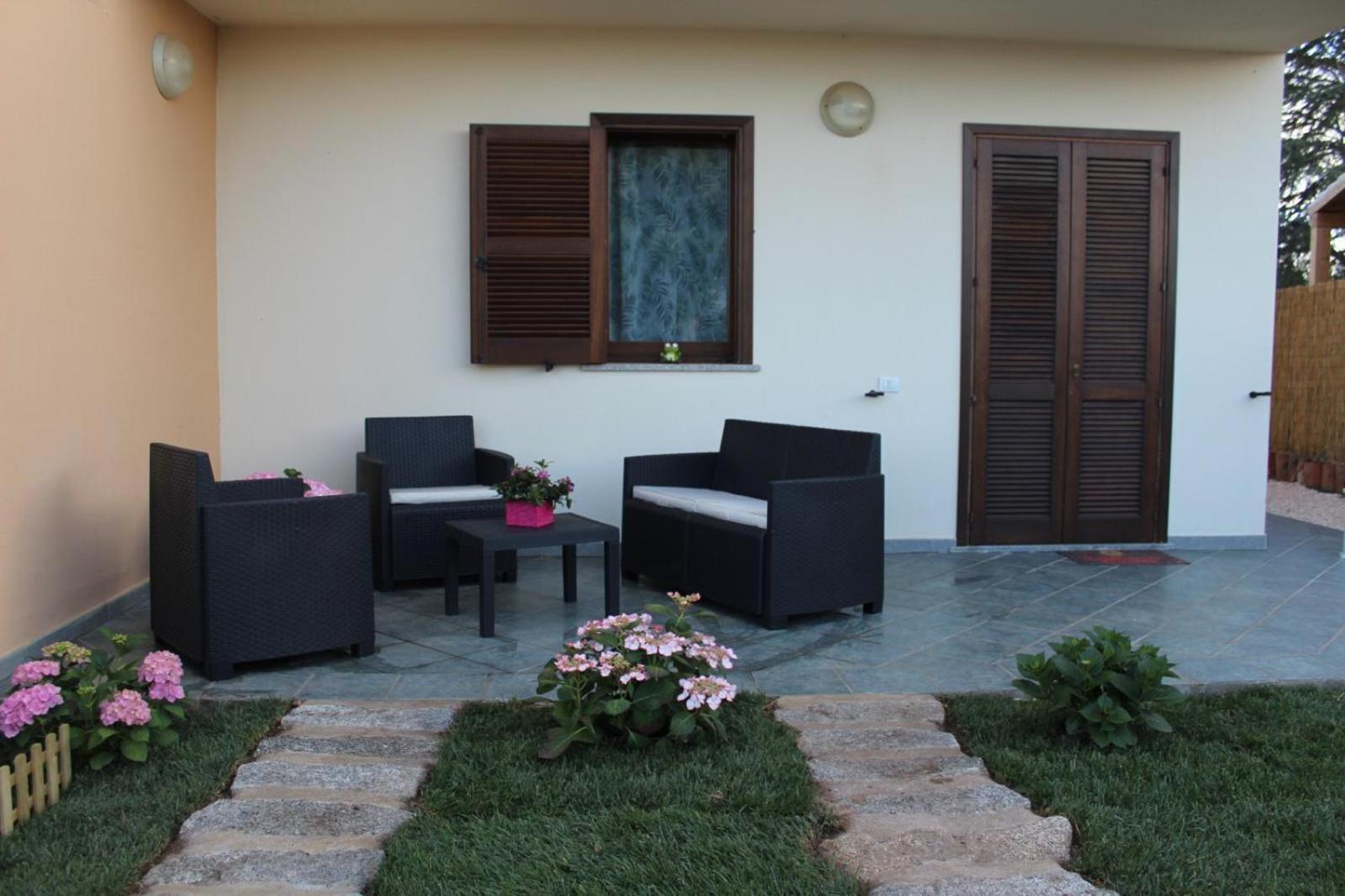 Pasiga - Private Jacuzzi - Apartment Telti Luaran gambar